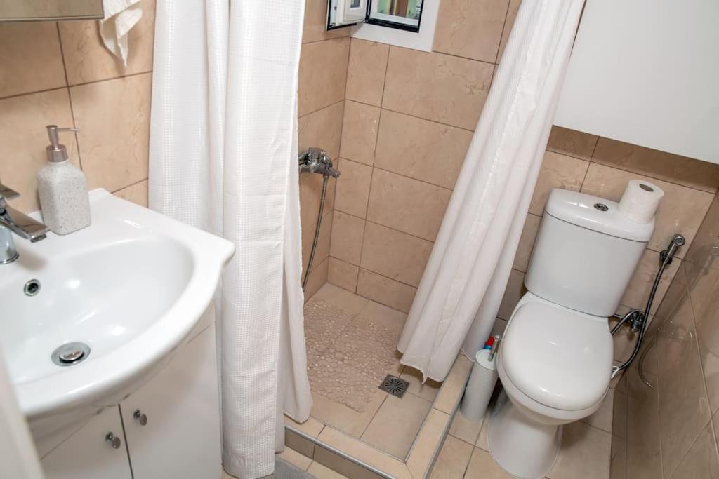 Seafront Central Apt In Lavrio Apartman Kültér fotó