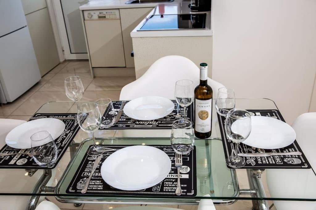 Seafront Central Apt In Lavrio Apartman Kültér fotó