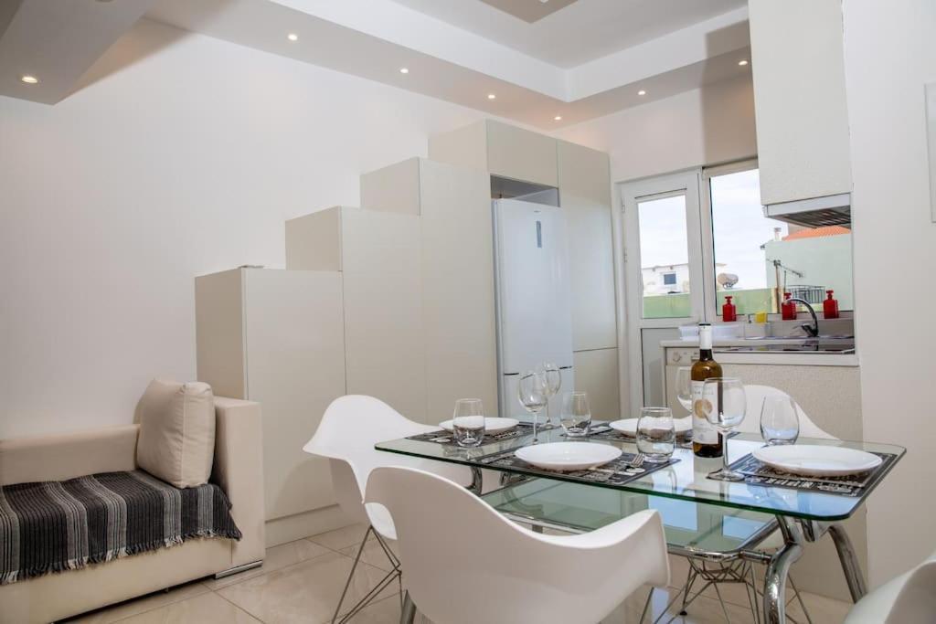 Seafront Central Apt In Lavrio Apartman Kültér fotó