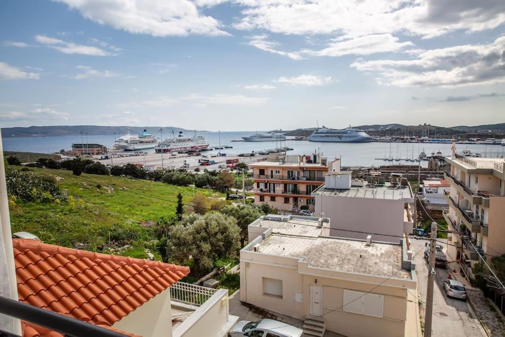 Seafront Central Apt In Lavrio Apartman Kültér fotó