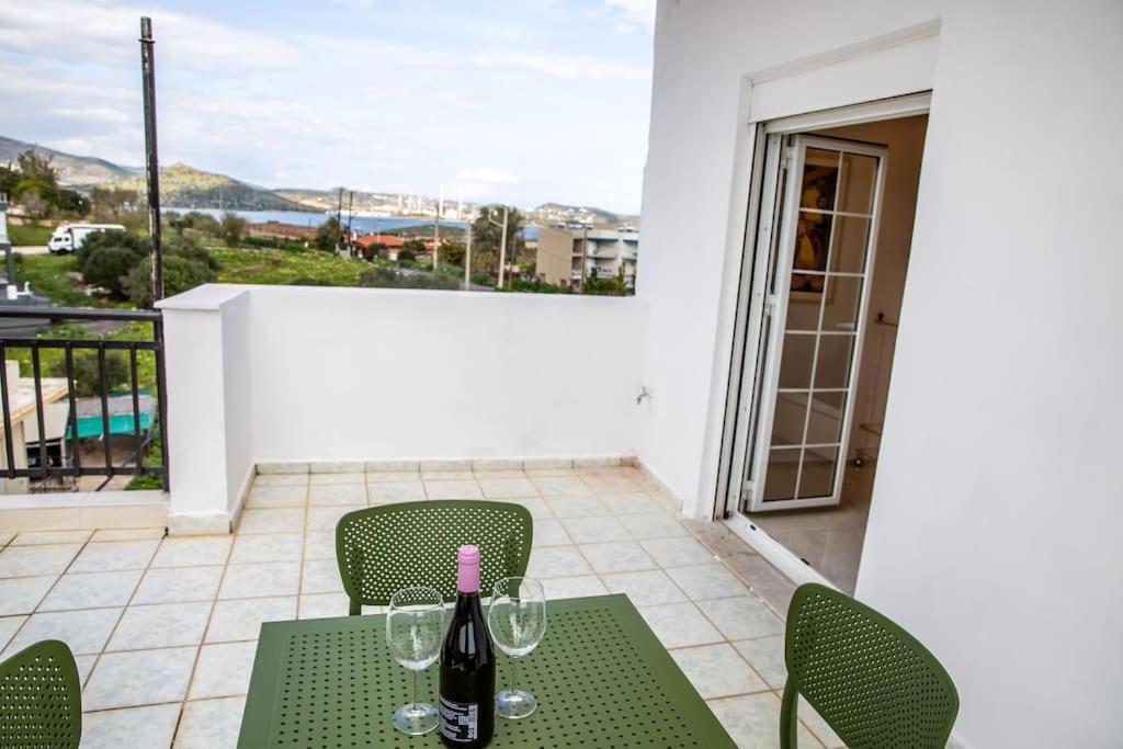 Seafront Central Apt In Lavrio Apartman Kültér fotó