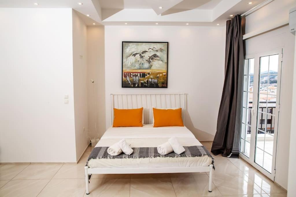 Seafront Central Apt In Lavrio Apartman Kültér fotó